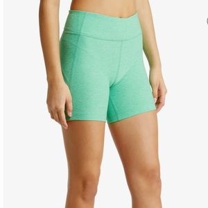 OUTDOOR VOICES Warm Up Biker Short